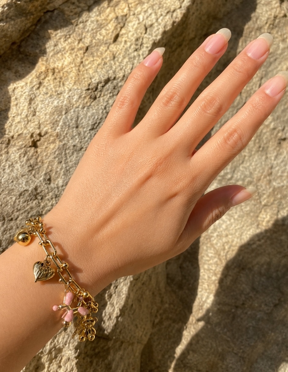 Pulsera yoiko con resina mimosa acabado