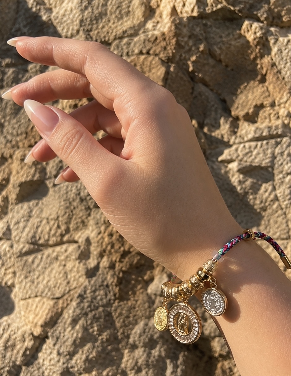 Pulsera con zirconia arcadia acabado 8