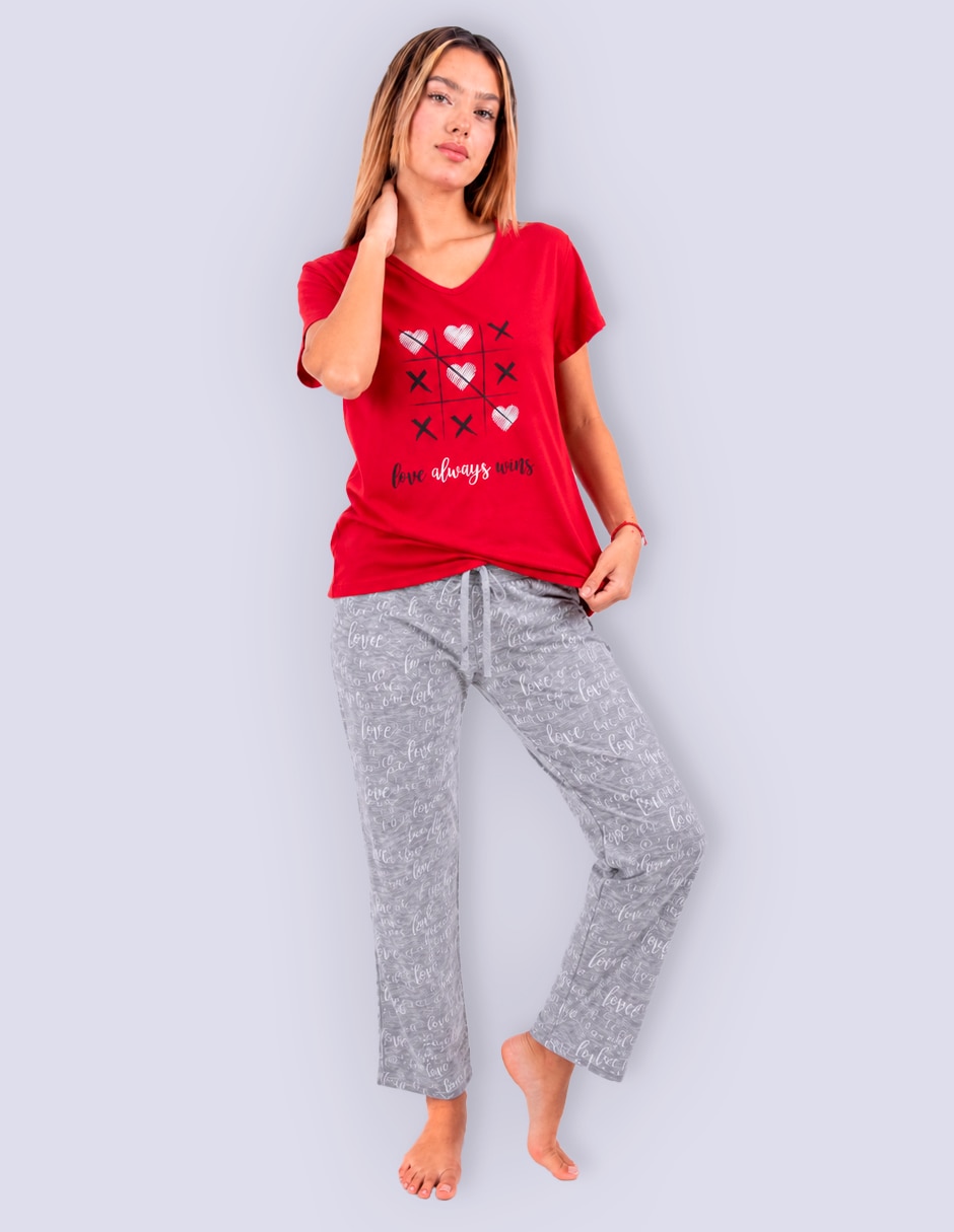 Conjunto pijama para mujer Conjunto pijama para mujer