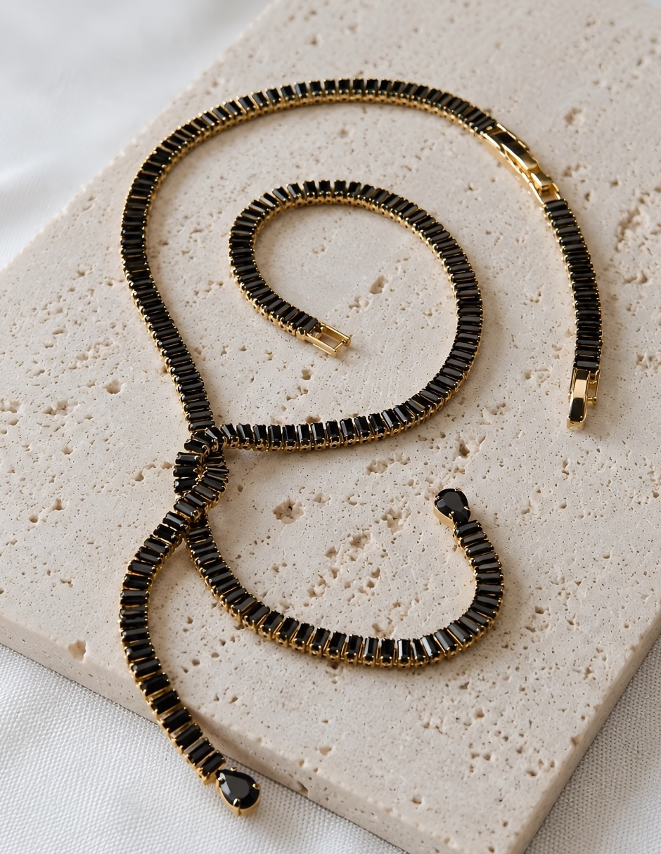 Collar yoiko noir