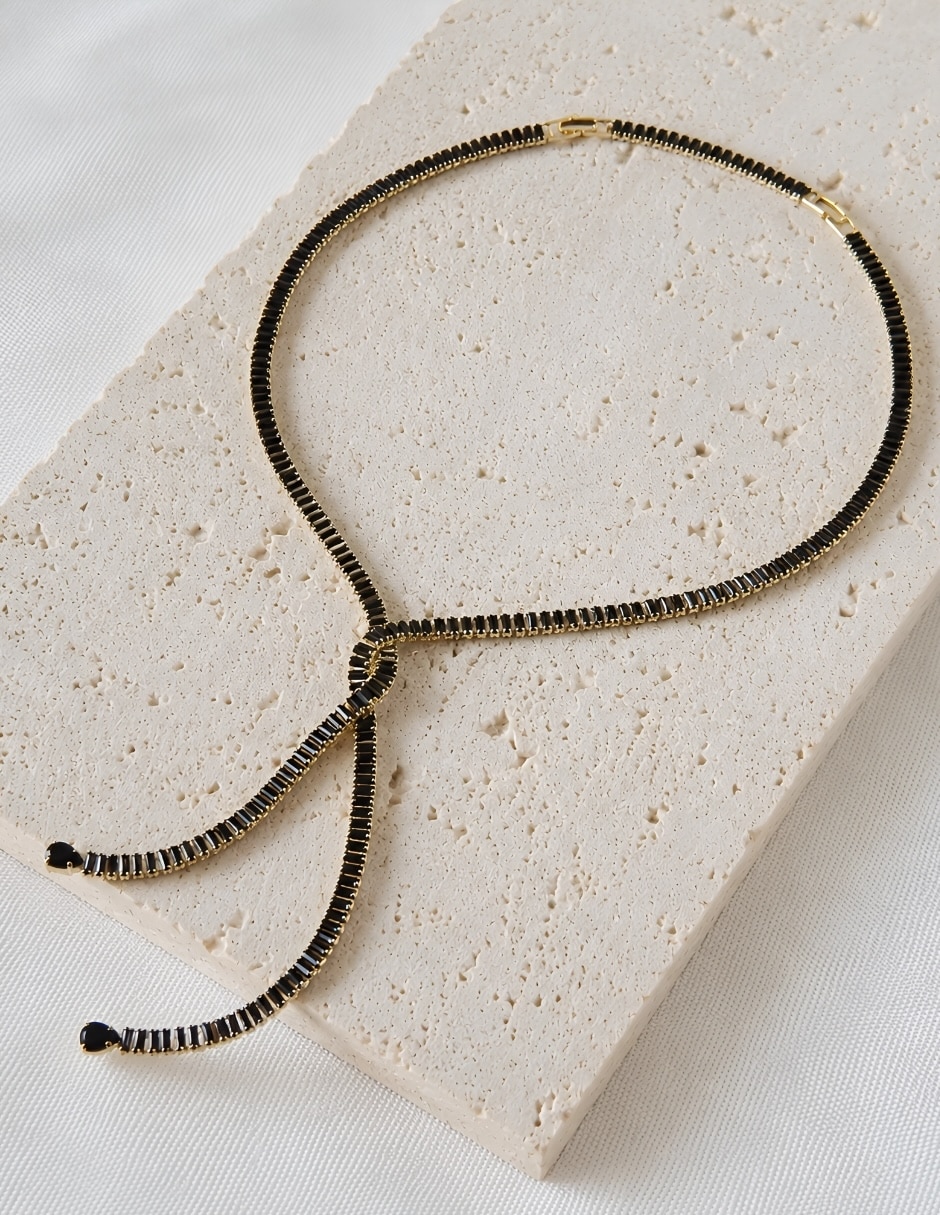 Collar yoiko noir