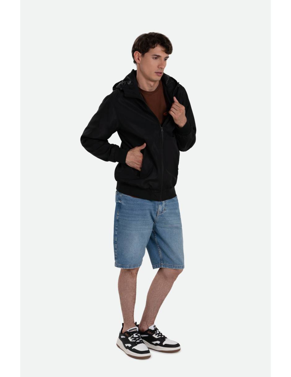 Chamarra rompevientos con capucha para hombre 4