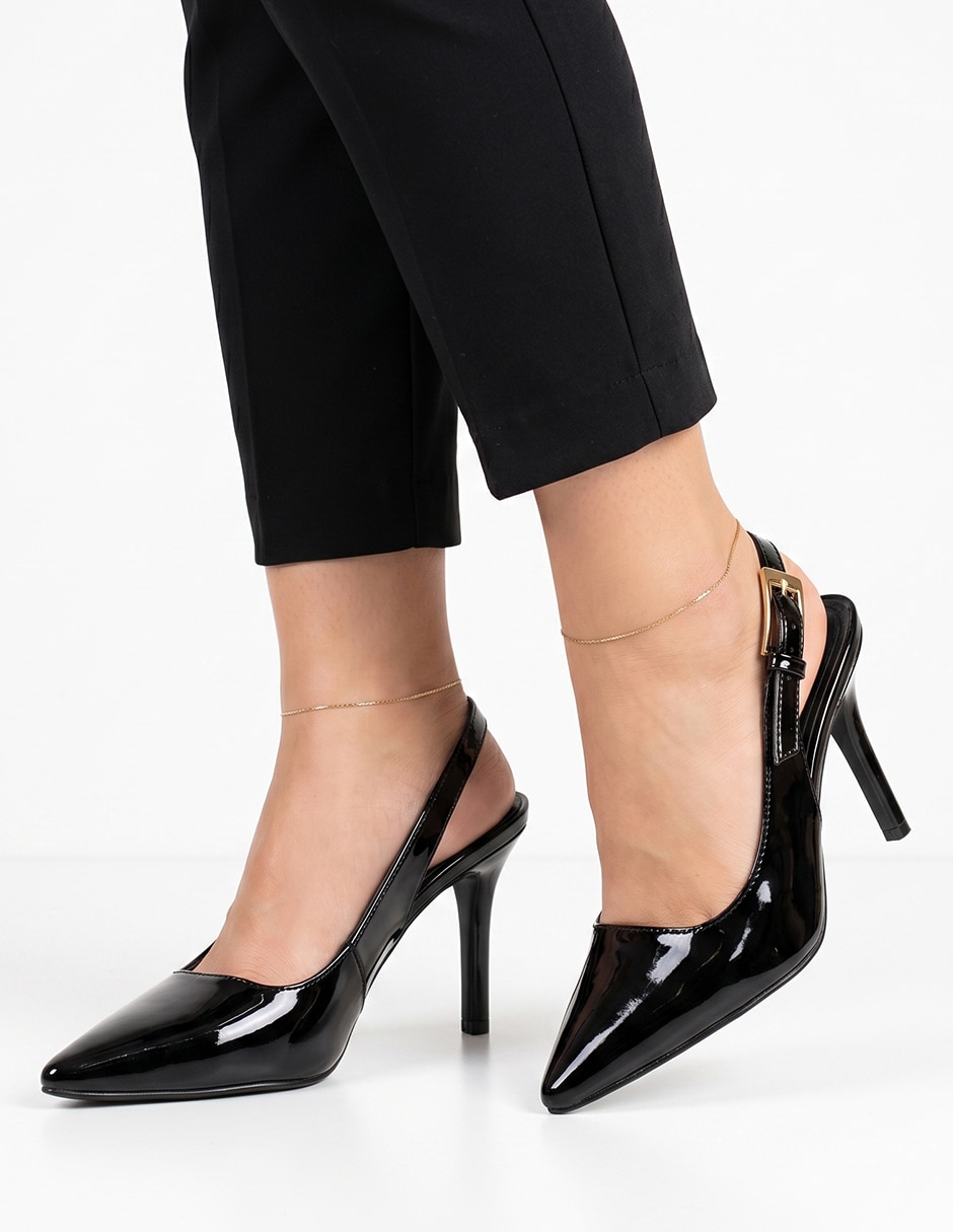 Zapatilla para mujer 10