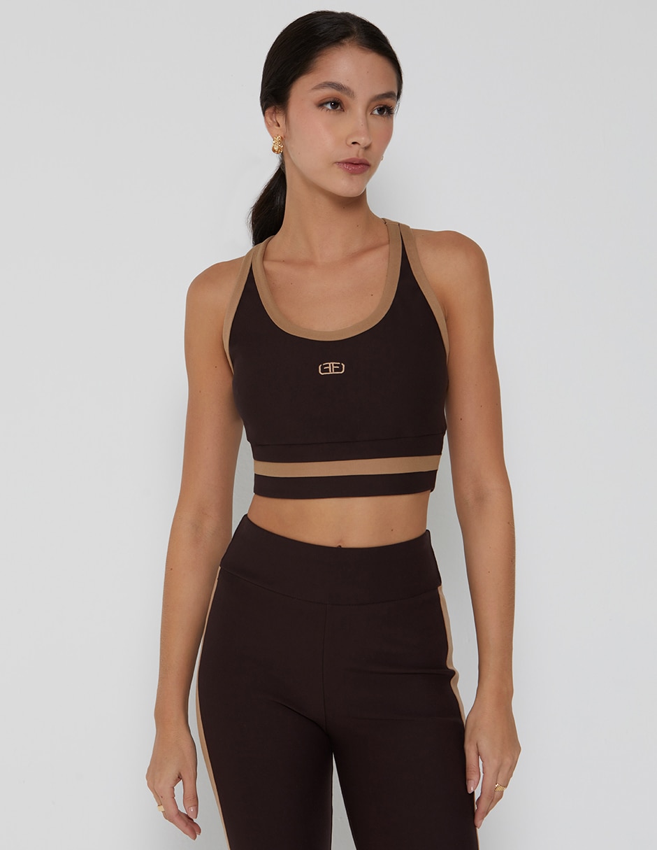 Top cuello redondo escote con cuello tirante ancho