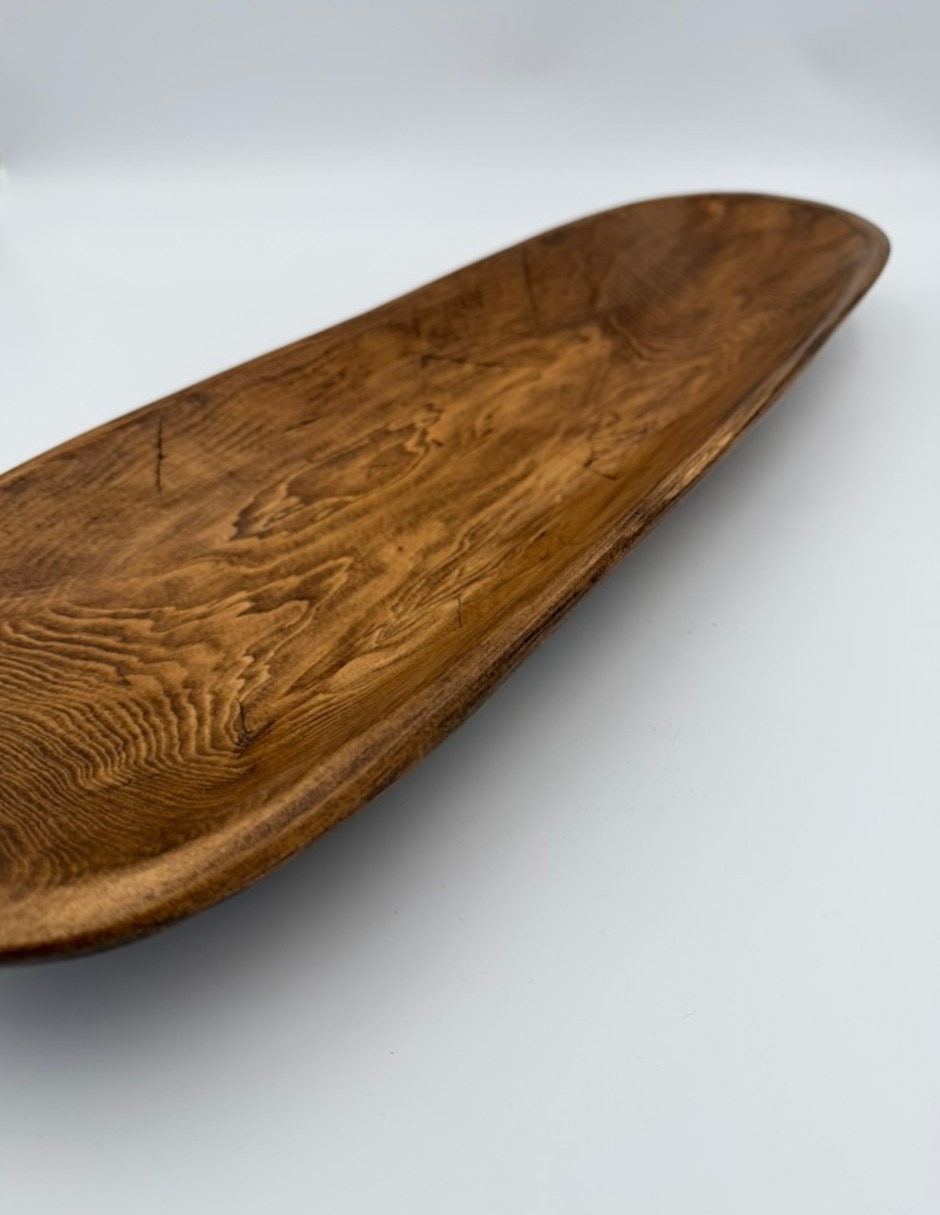 Escultura de madera teca
