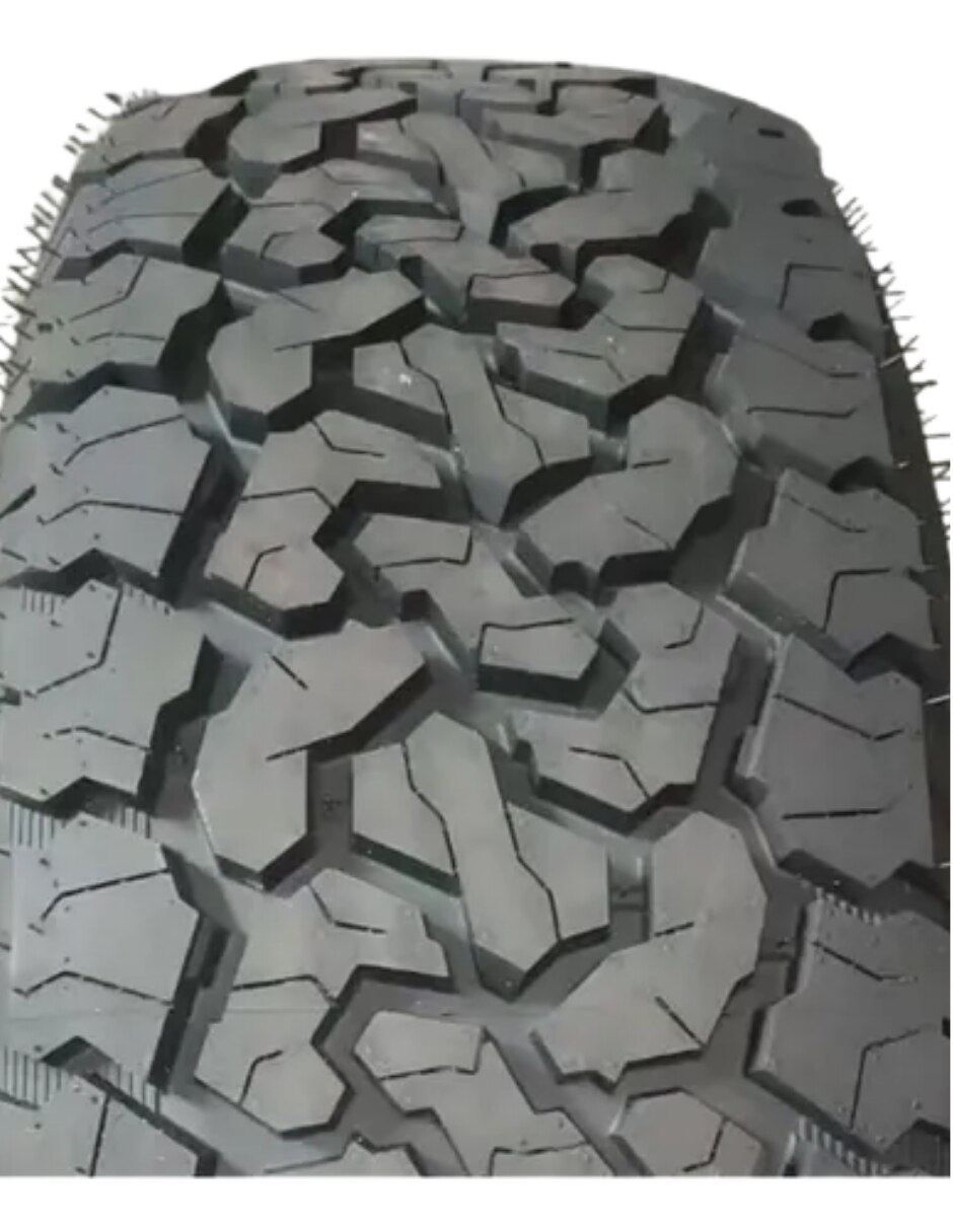 Llanta para auto 205 / 60 R15 2