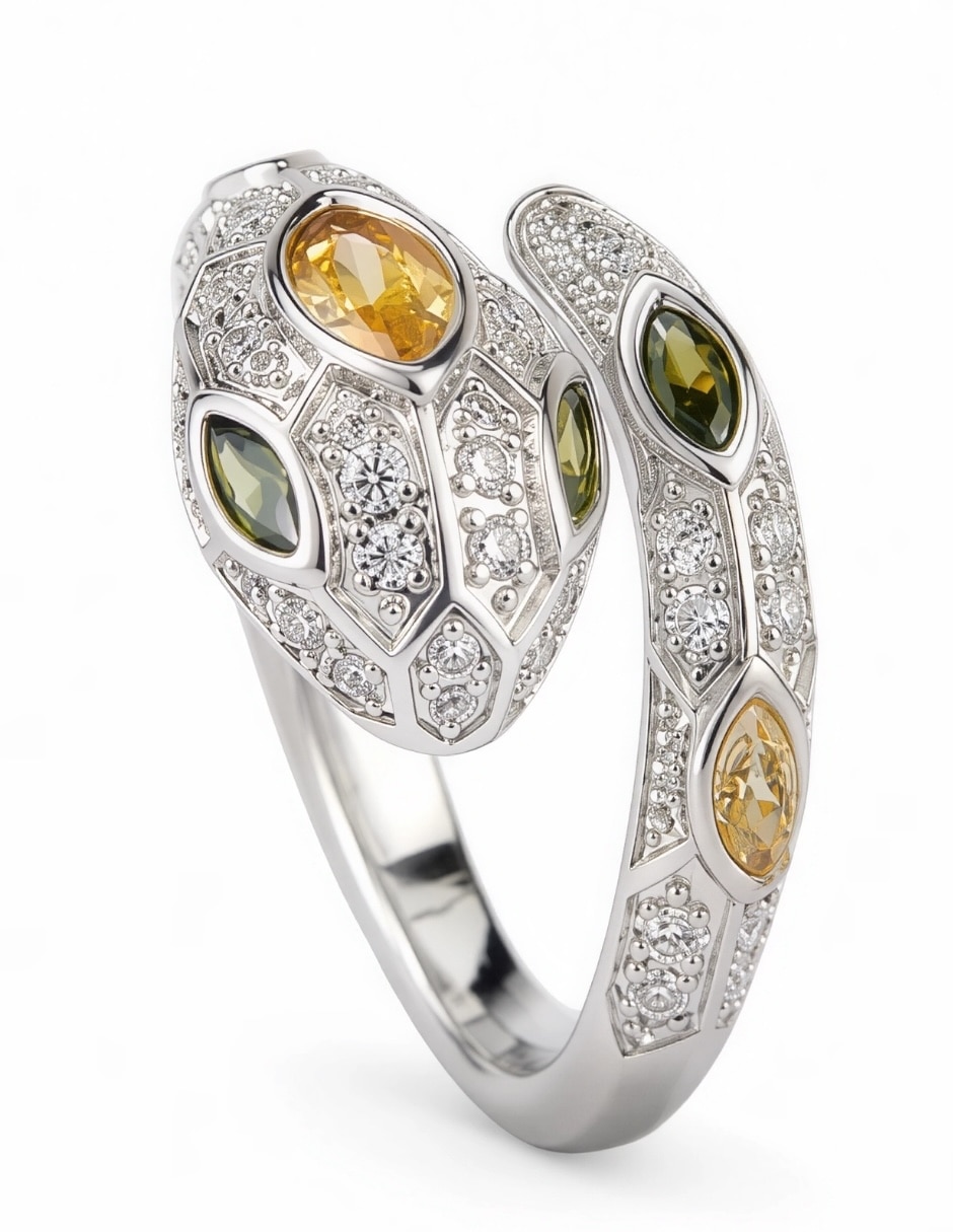 Anillo con gema de serpiente yoiko serpentina peridoto