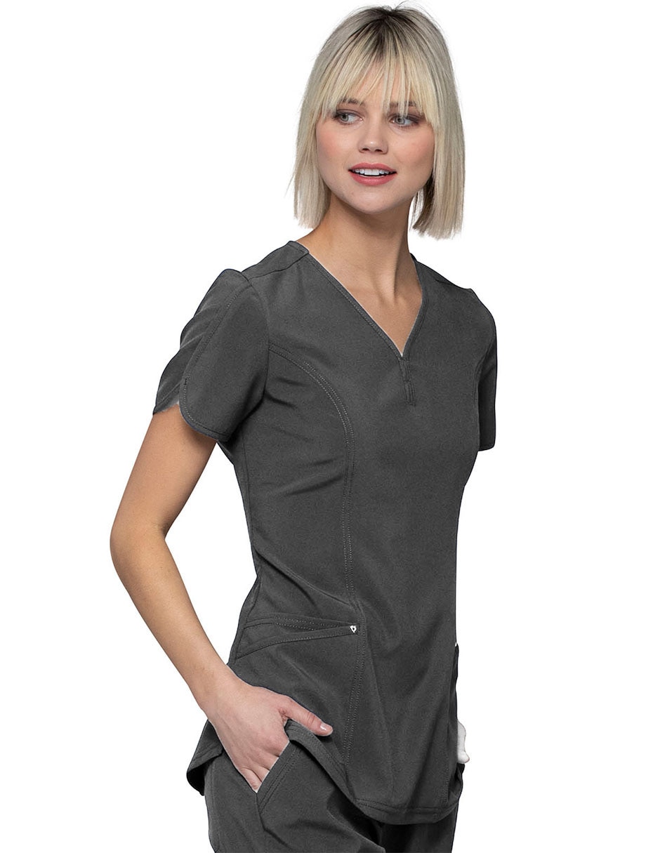 Pijama quirúrgica estilo regular para mujer 3