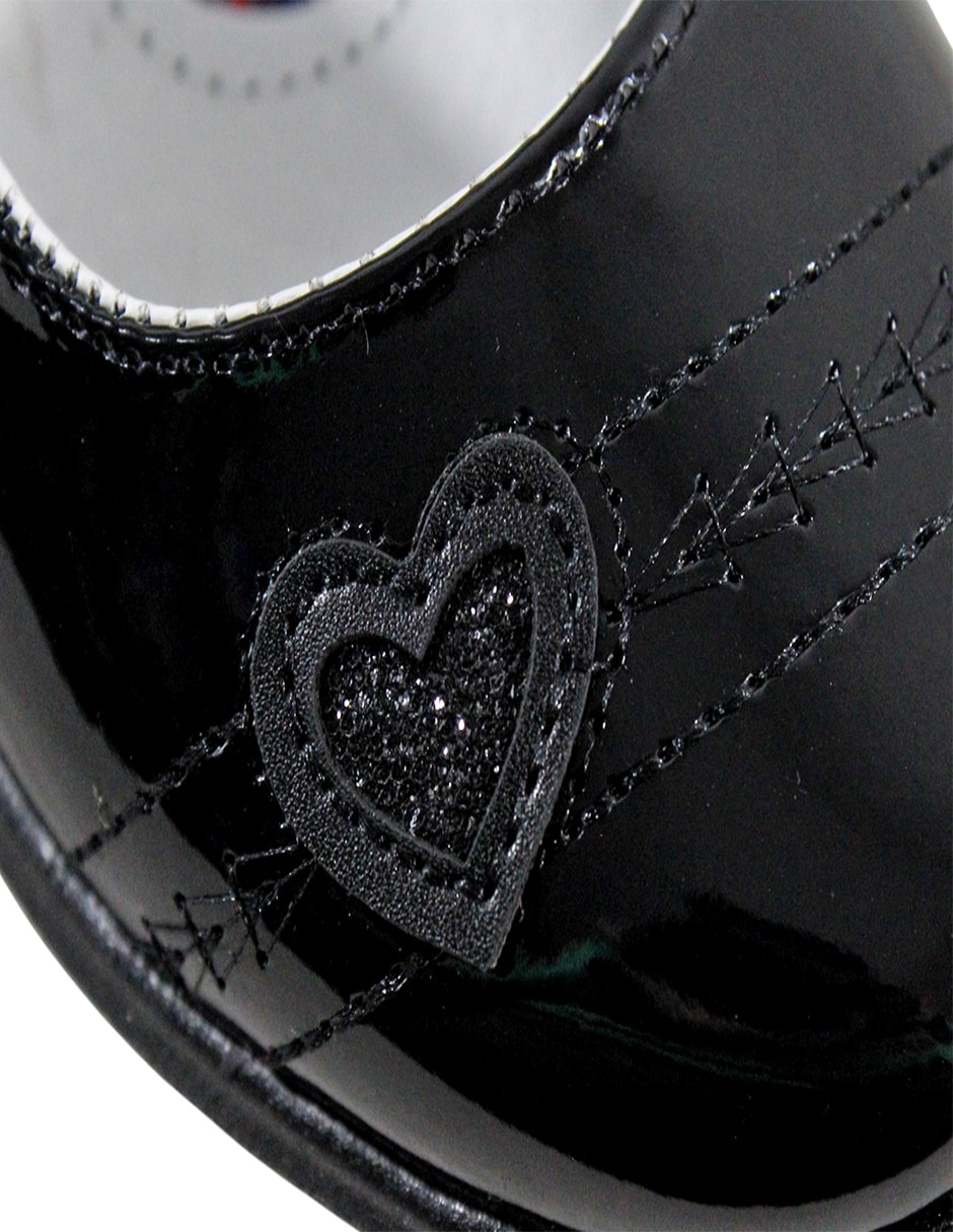 Zapato escolar para niña 9