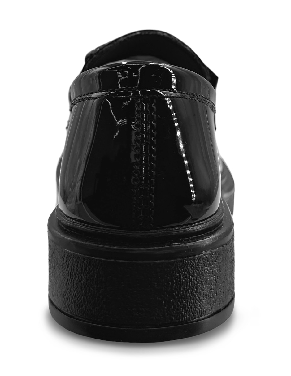 Zapato de charol para niña 3