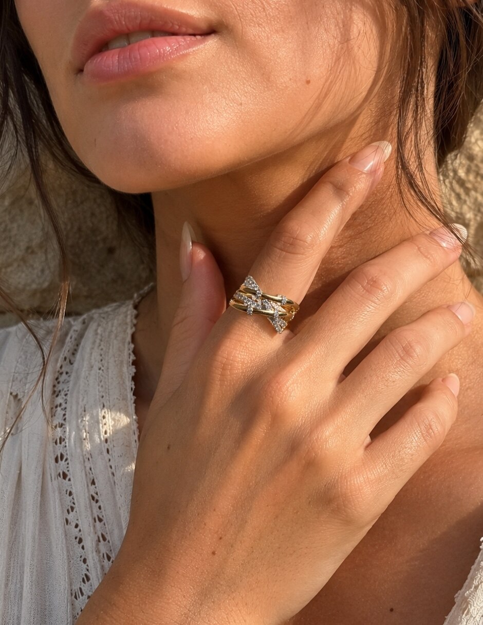 Anillo yoiko aurea zirconia baño de oro