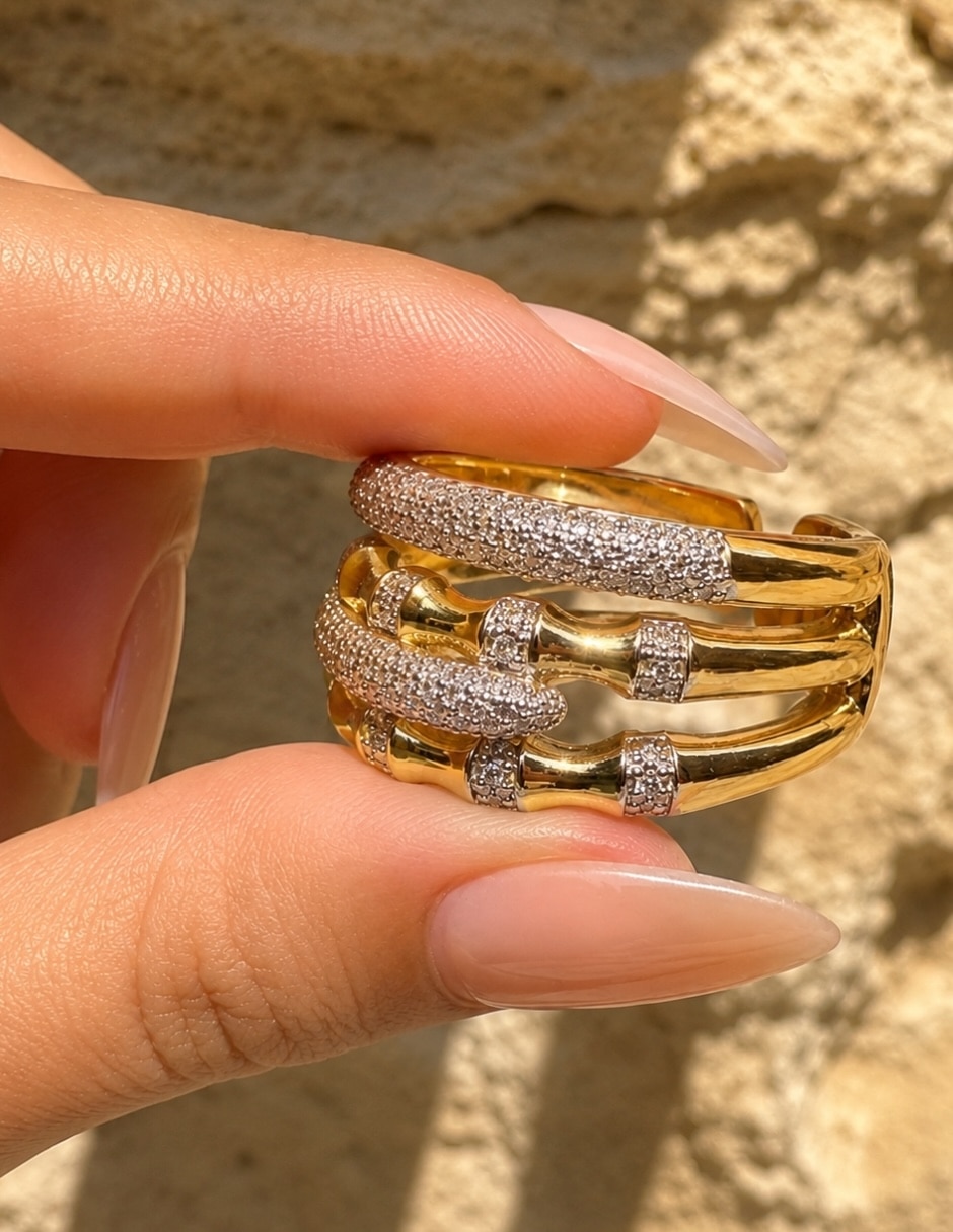 Anillo yoiko cadena zirconia baño de oro