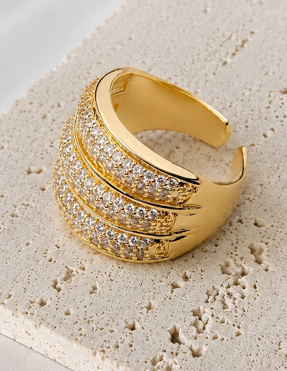 Anillo lumina zirconia baño de oro 4
