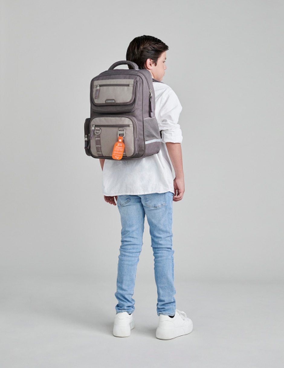 Mochila escolar Stro para niño 4