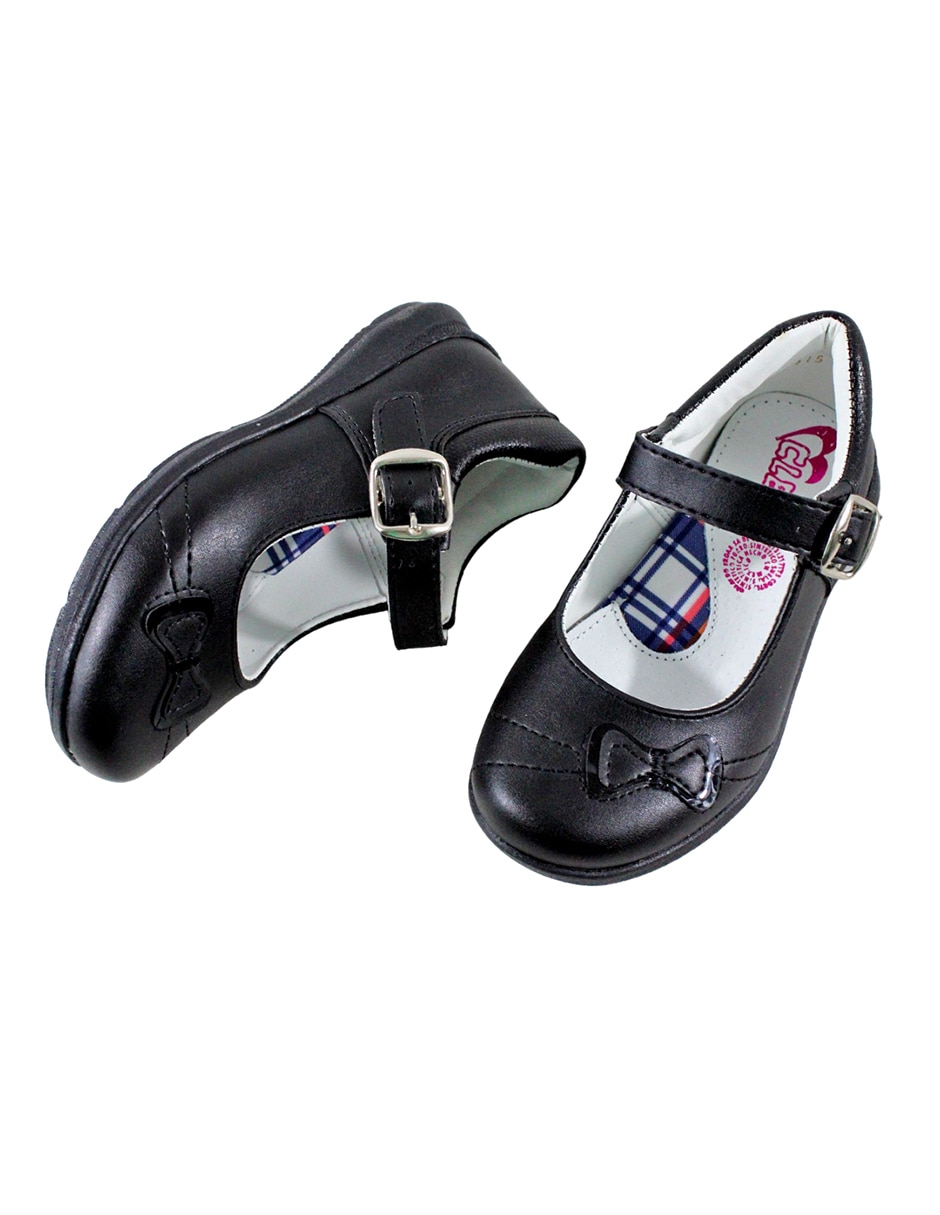 Zapato escolar para niña 11