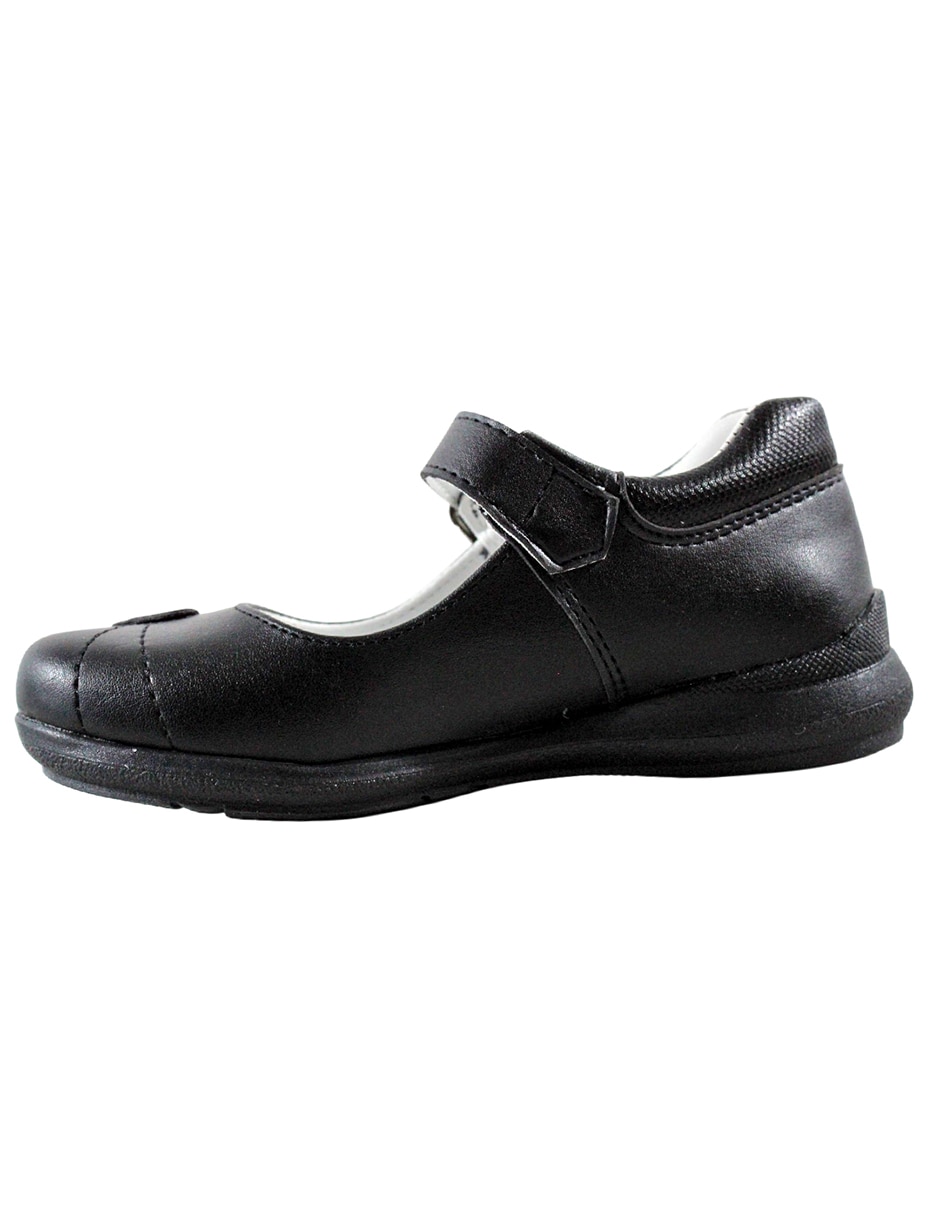 Zapato escolar para niña 10