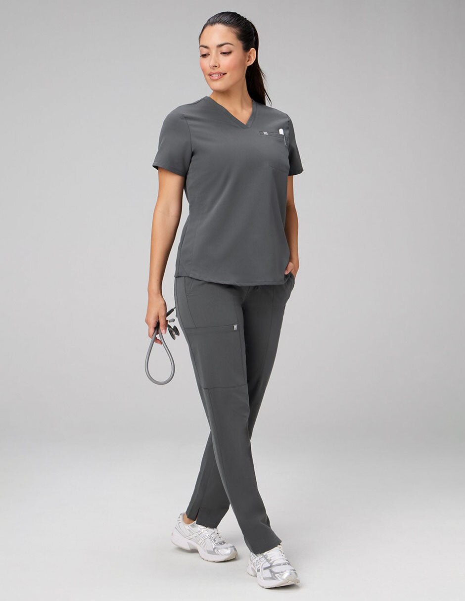 Playera manga corta Scrub cuello v mujer 5