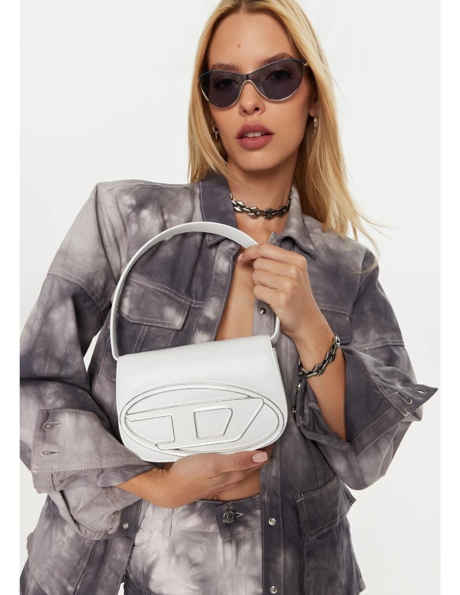 Bolsa crossbody de piel para mujer 7