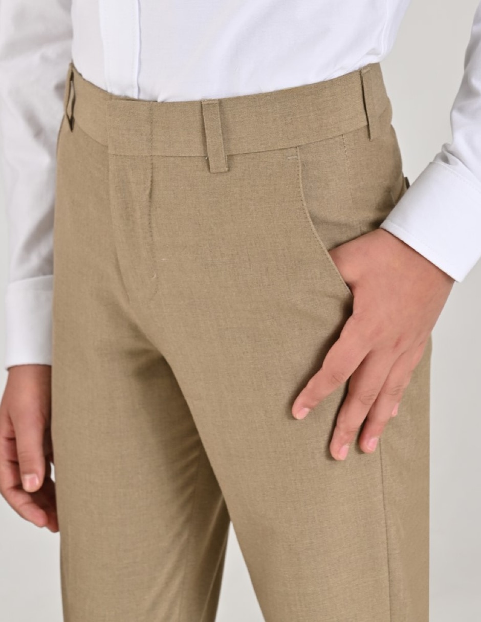 Pantalón de vestir básico para niño