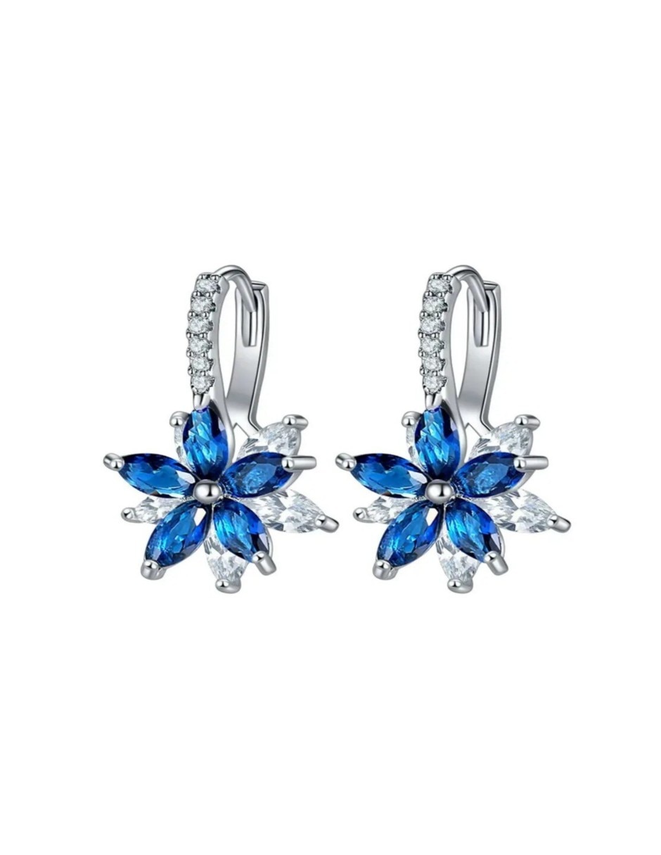 Arracadas de flor daisy de plata con acabado plateado Arracadas de flor daisy de plata con acabado plateado