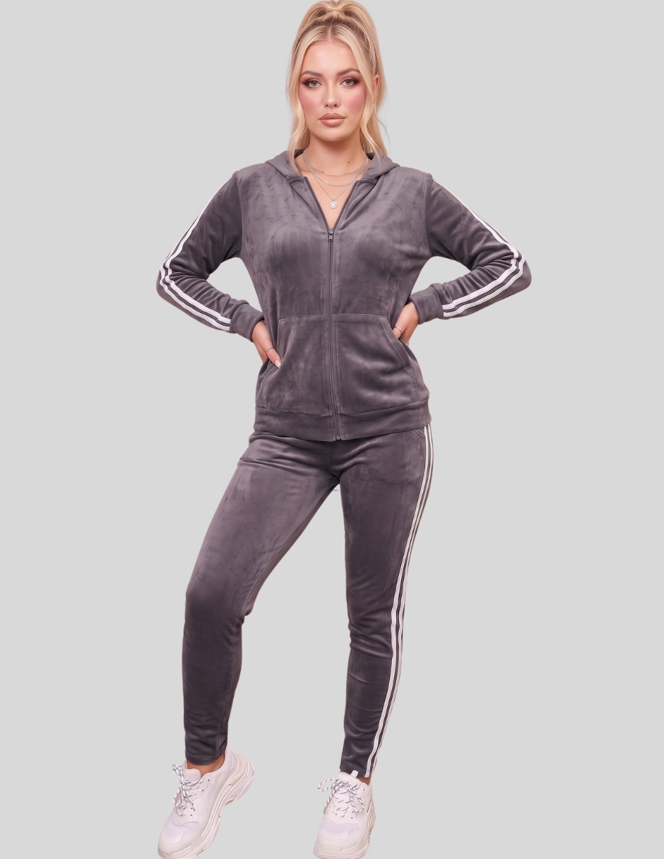 Conjunto para Mujer Conjunto para Mujer