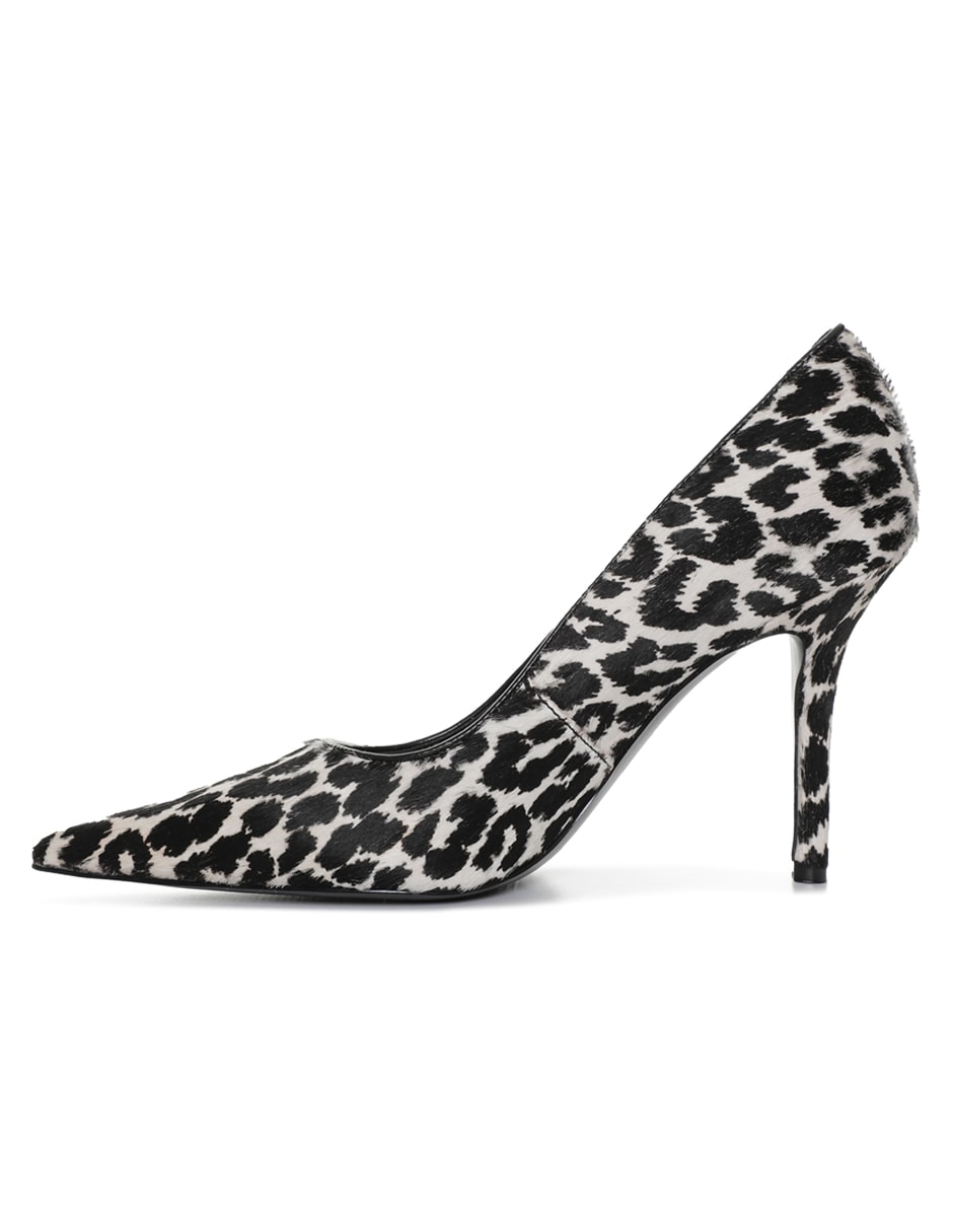 Zapatilla de piel Zapatilla de piel