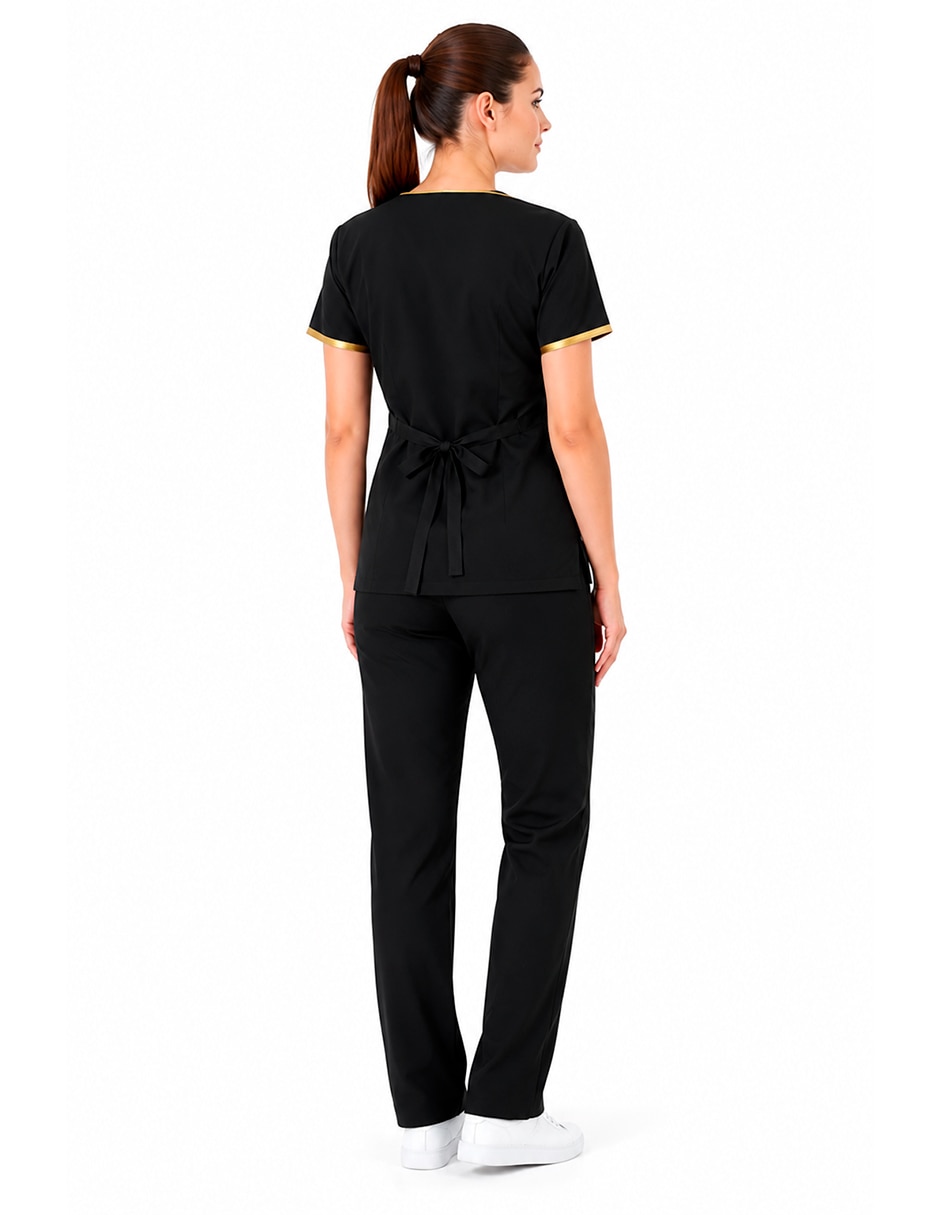 Pijama quirúrgica estilo relajado para mujer 2