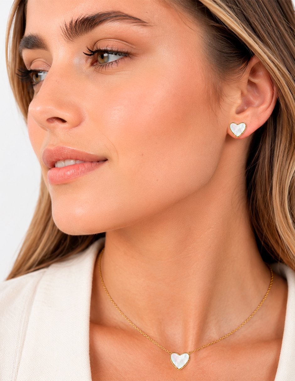Set de collar y aretes nácar 2