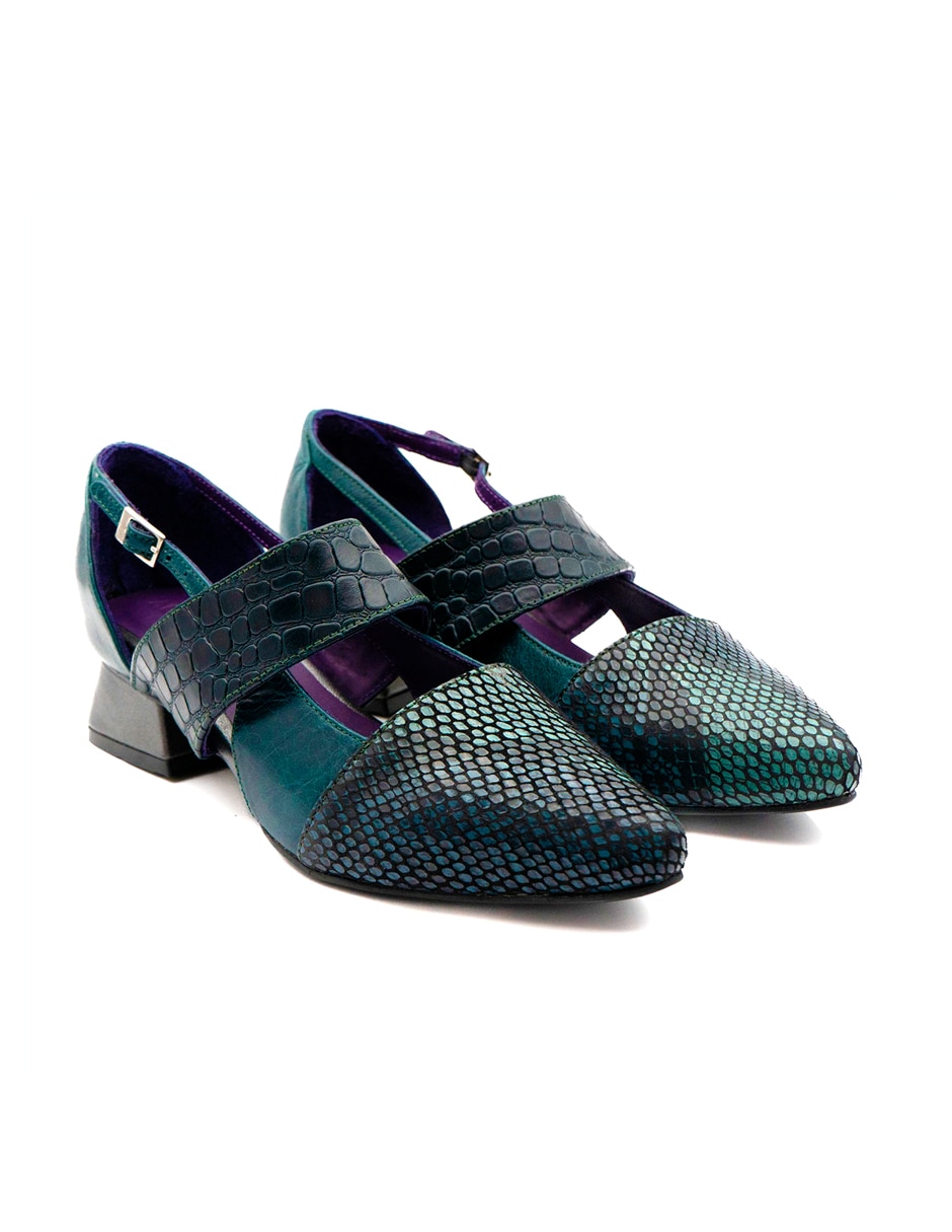 Zapatilla de piel 2