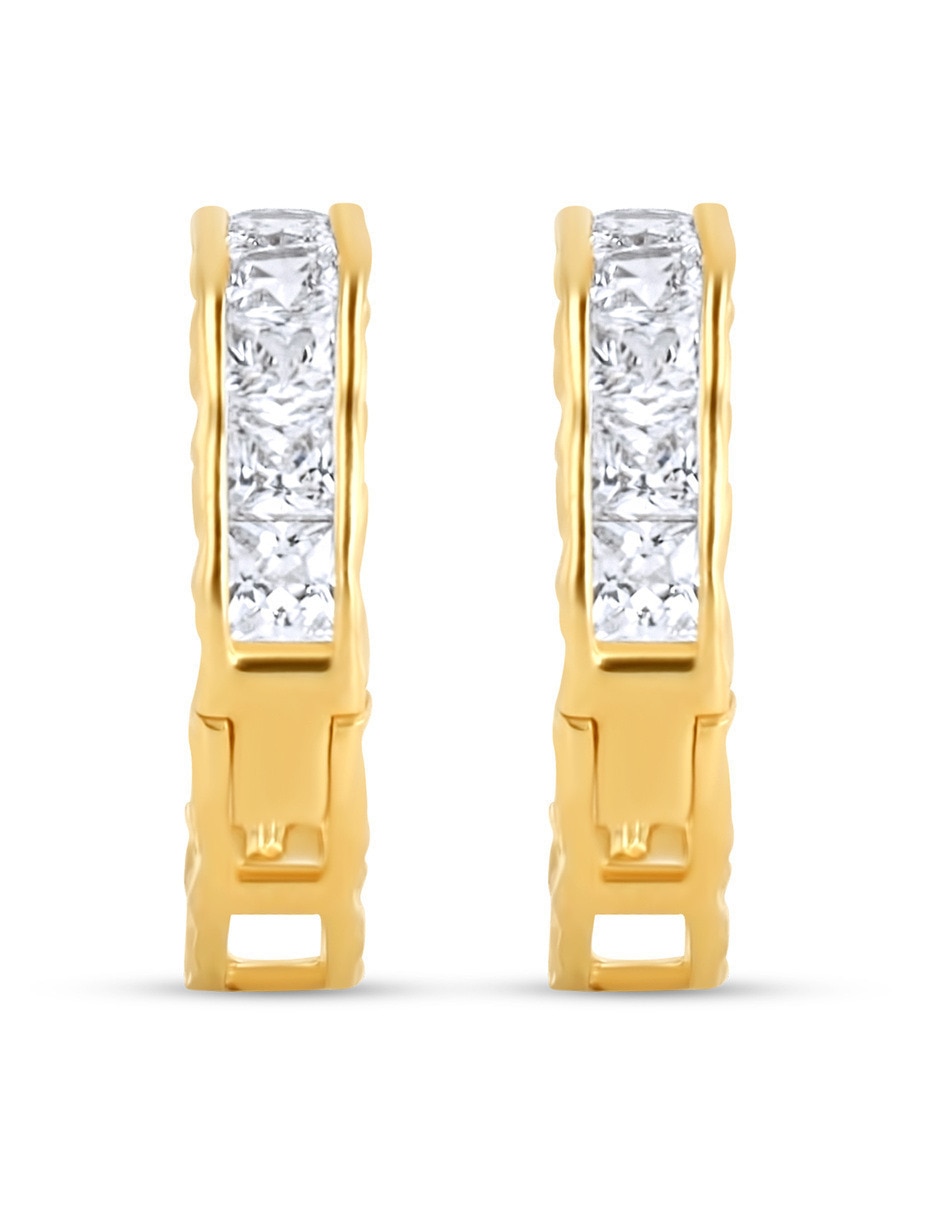 Arracadas de oro amarillo 14 k con acabado brillante zirconia Arracadas de oro amarillo 14 k con acabado brillante zirconia