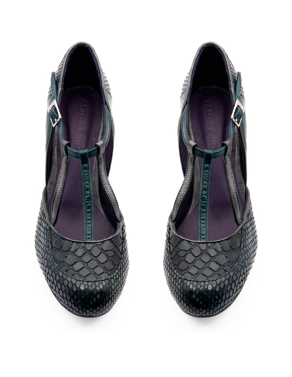 Zapatilla de piel 8