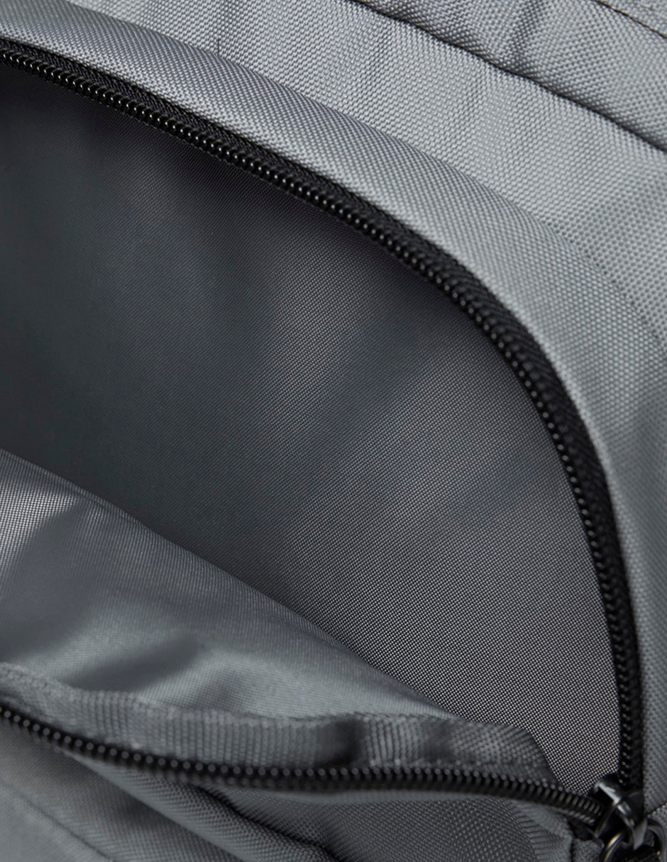 Mochila casual caterpillar unisex 2