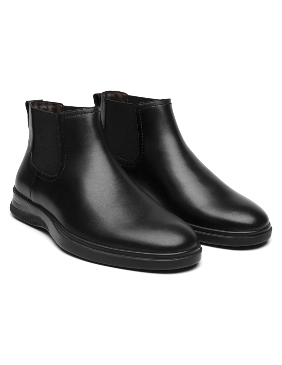 Bota de piel para hombre 6