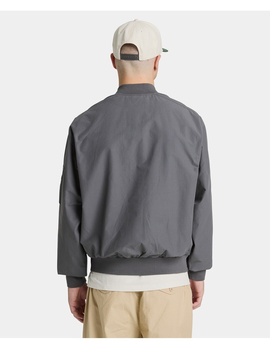 Chamarra casual timberland bomber impermeable para hombre 3