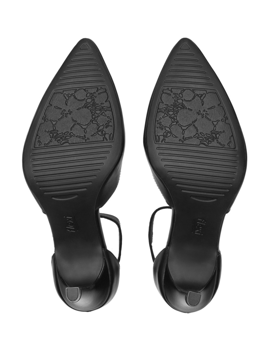 Zapatilla de piel 2