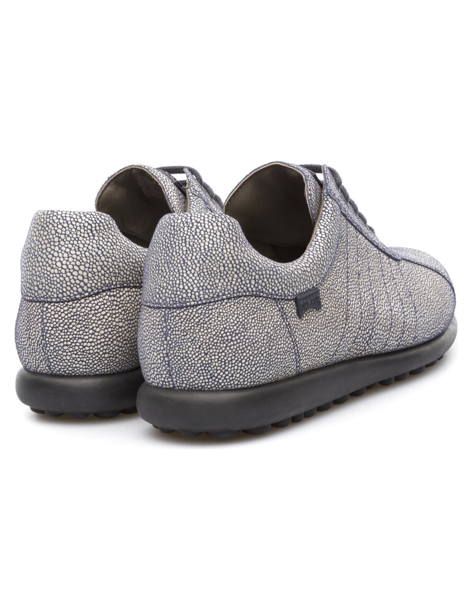 Zapato cerrado para hombre