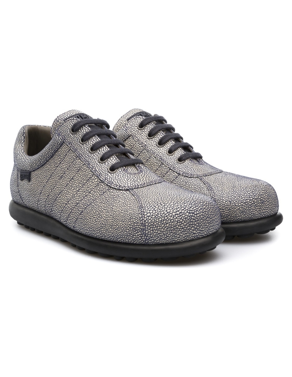 Zapato cerrado para hombre