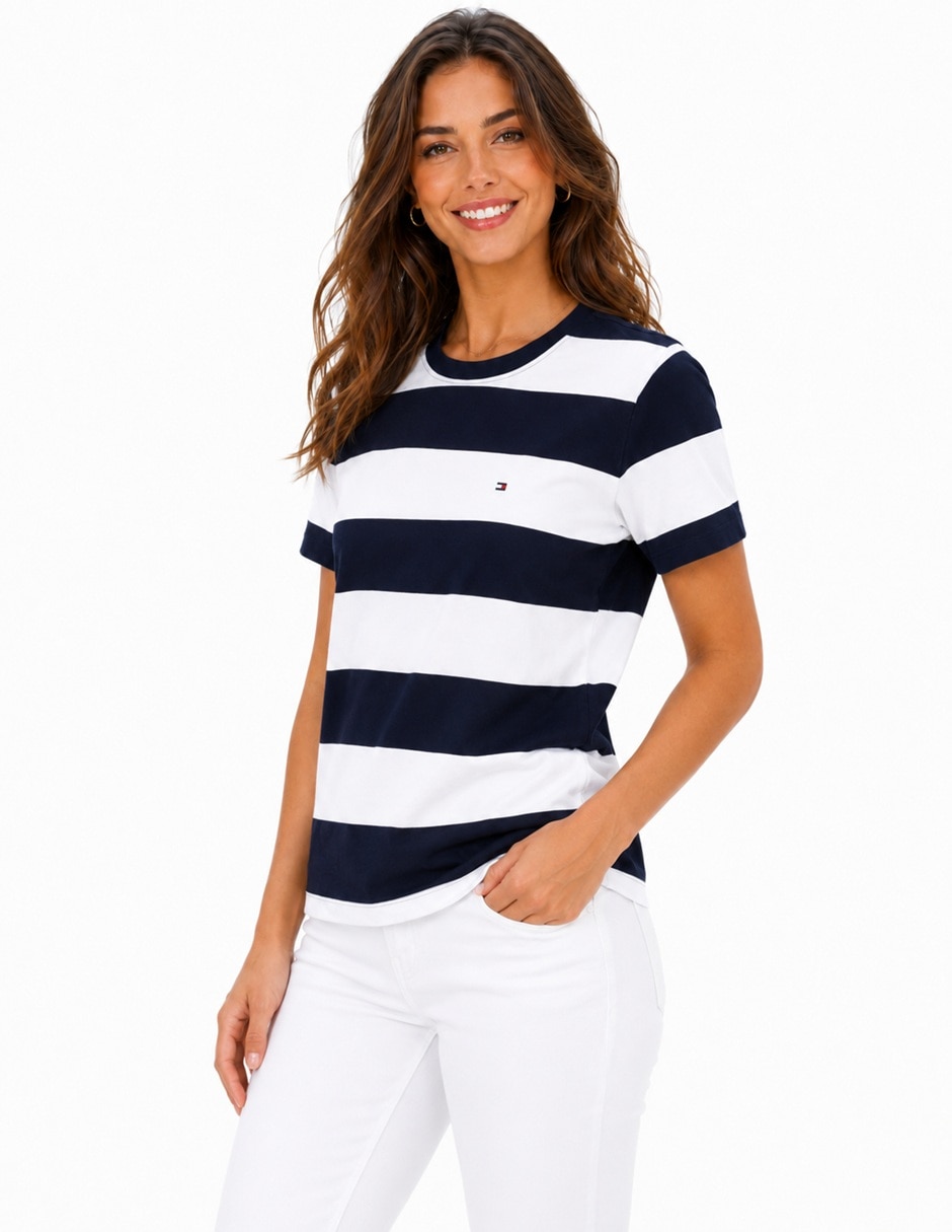 Playera manga corta XW08640 40I DW5 cuello redondo mujer