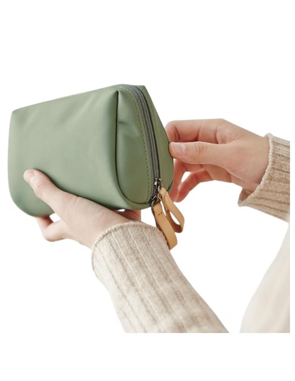 Cosmetiquera impermeable 2