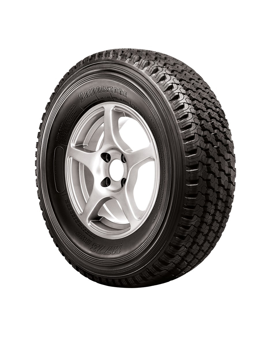 Llantas para auto m773 215/75 r14 4