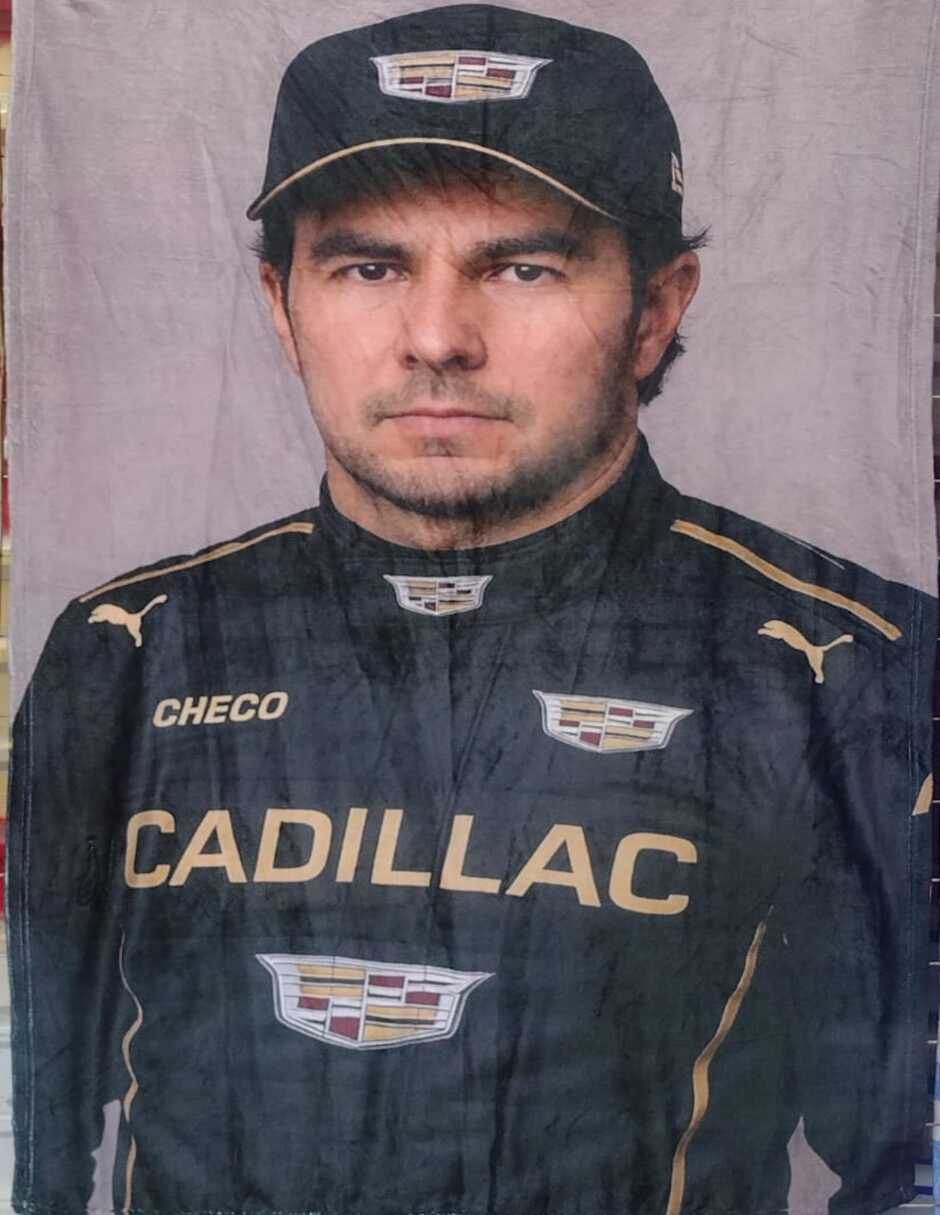 Cobija clásica de tejido suave checo perez 2