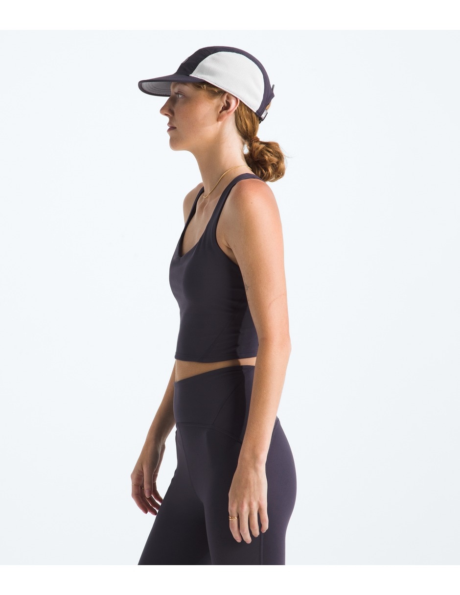 Top cuello redondo escote medio tirante ajustable 3