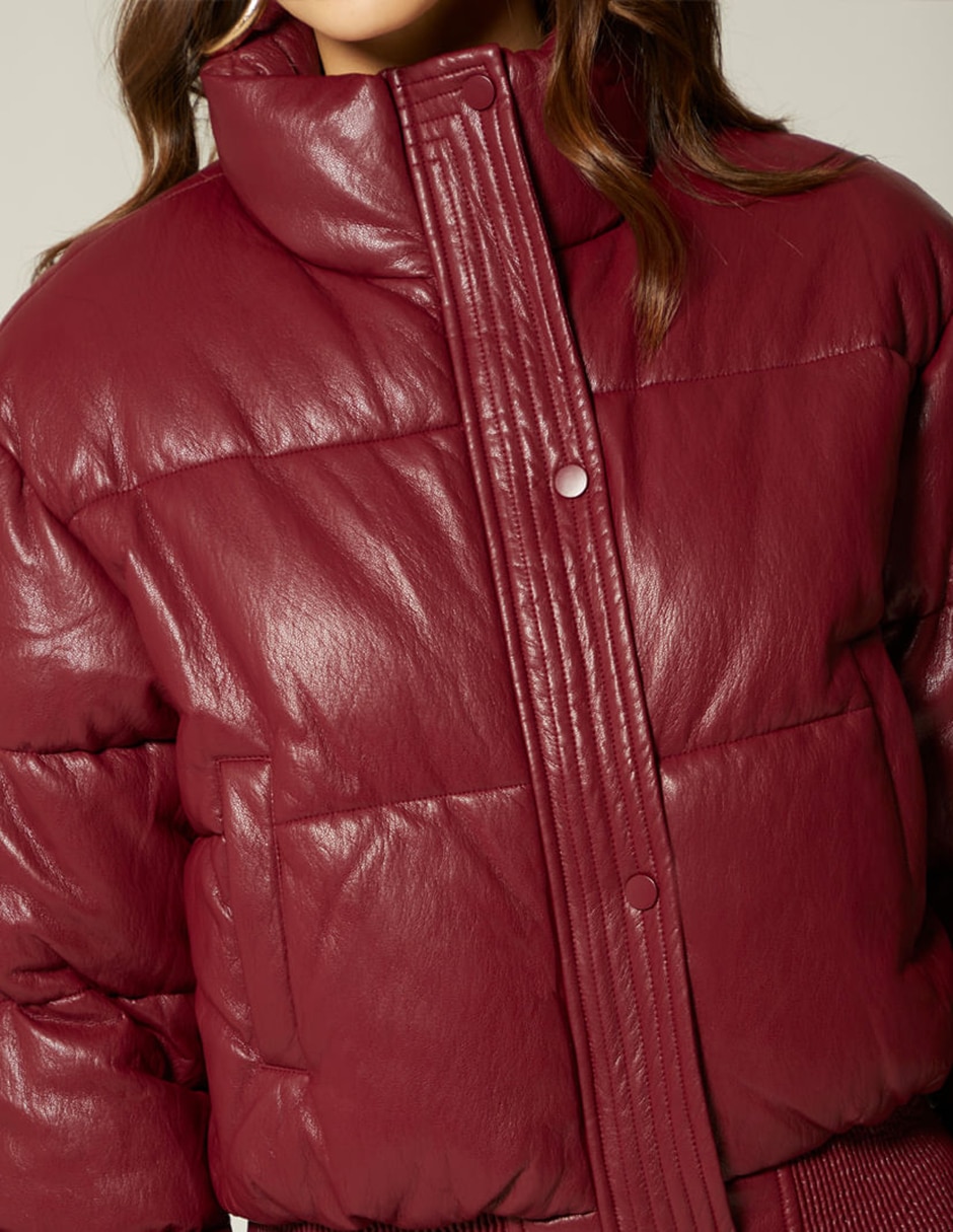 Chamarra capitonada impermeable para mujer 6