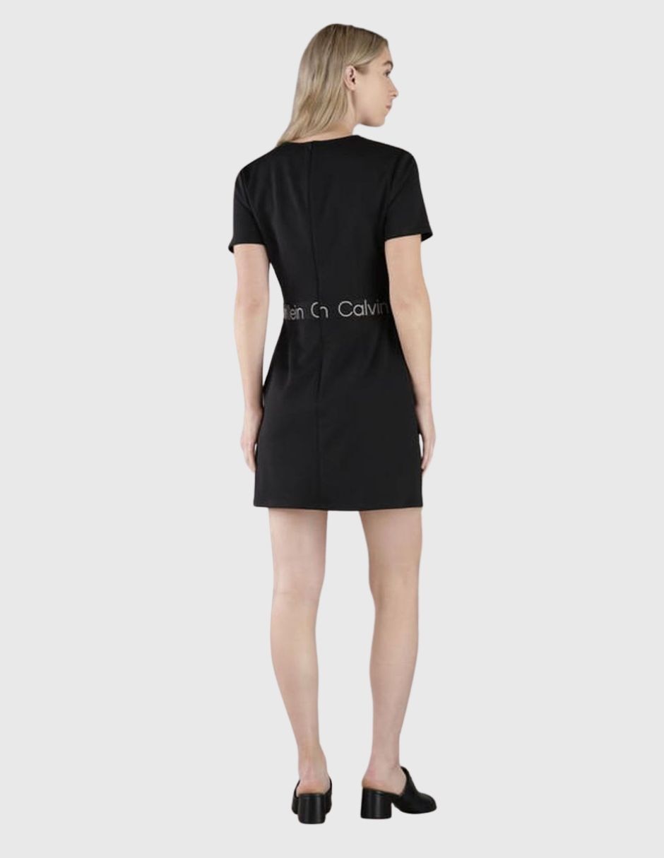 Vestido corto casual para mujer