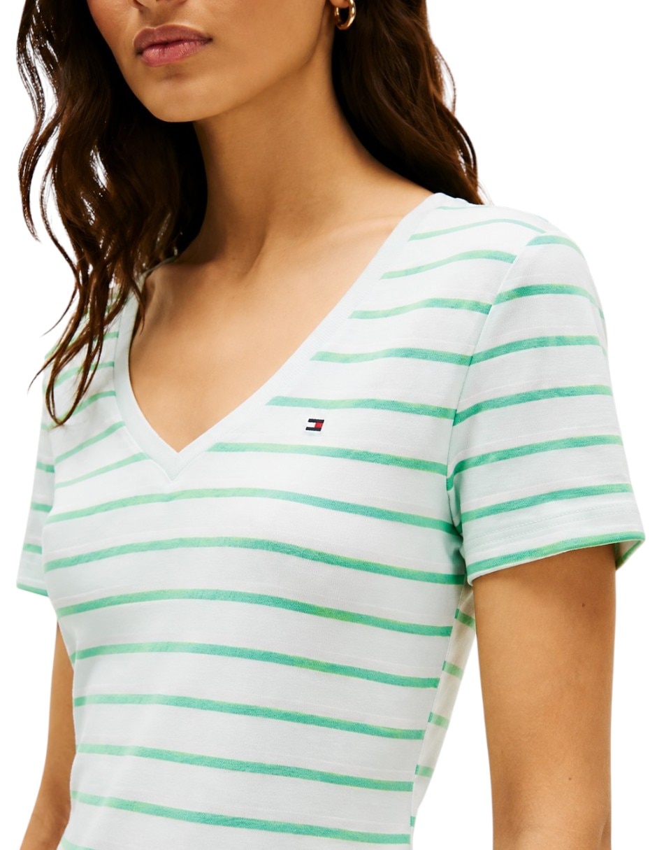 Playera manga corta cuello v para mujer 3