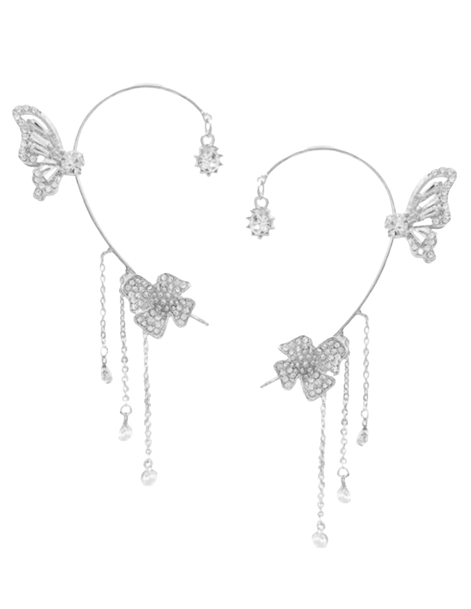 Aretes largos con acabado brillante