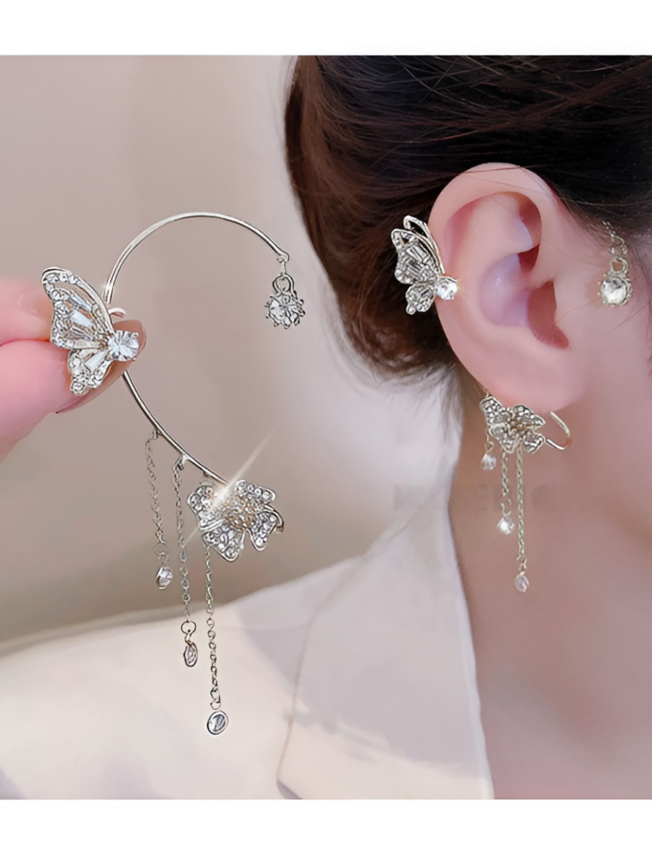 Aretes largos con acabado brillante