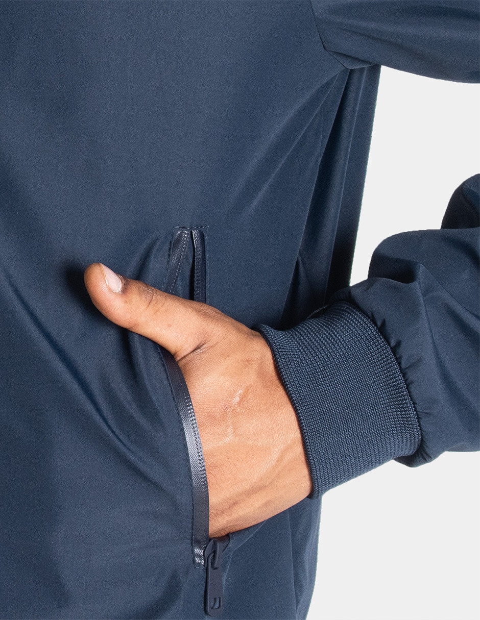 Chamarra bomber para hombre 7