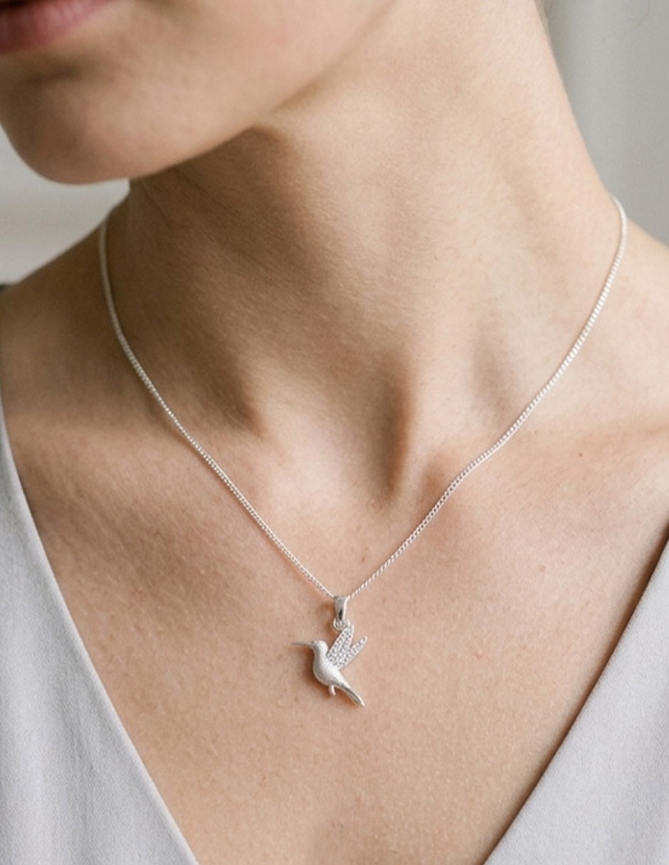 Collar con dije de plata