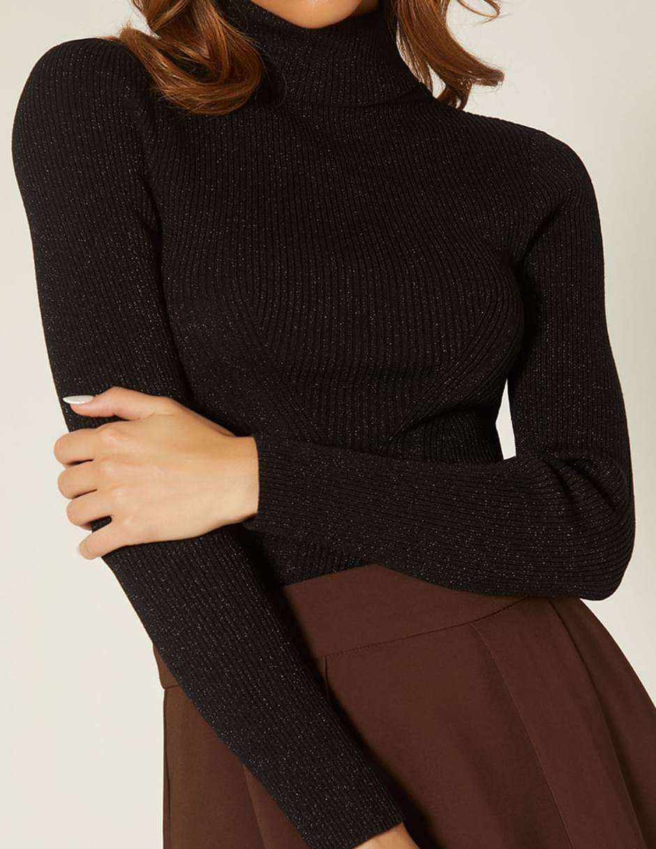 Suéter cuello tortuga para mujer 4